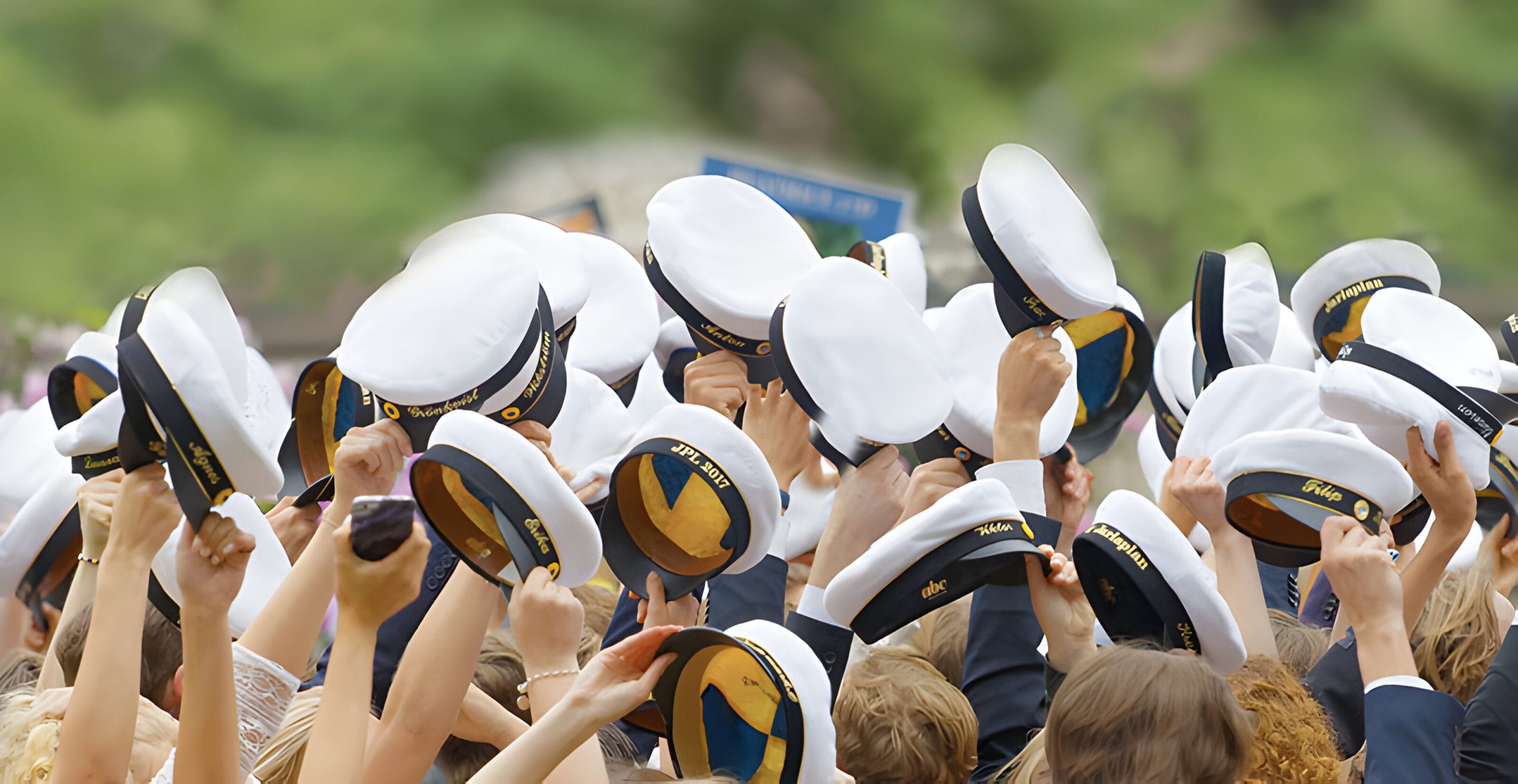 🎓 Studenttröjor – Designa Personliga Tröjor till Studenten - TryckXpressen