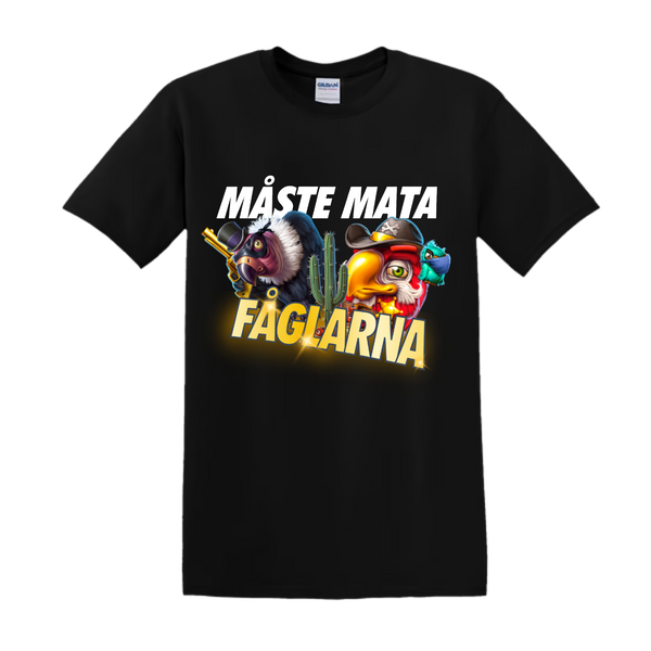 "MÅSTE MATA FÅGLARNA" - T-Shirt med Tryck